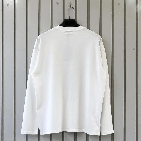 Graphic Long Sleeve Tee